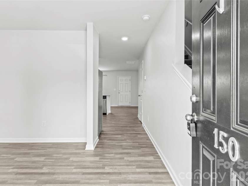 150 Stewart Road, Winston Salem, NC 27107.  MLS# CAR4432731, YatesRealty ID 55881. 