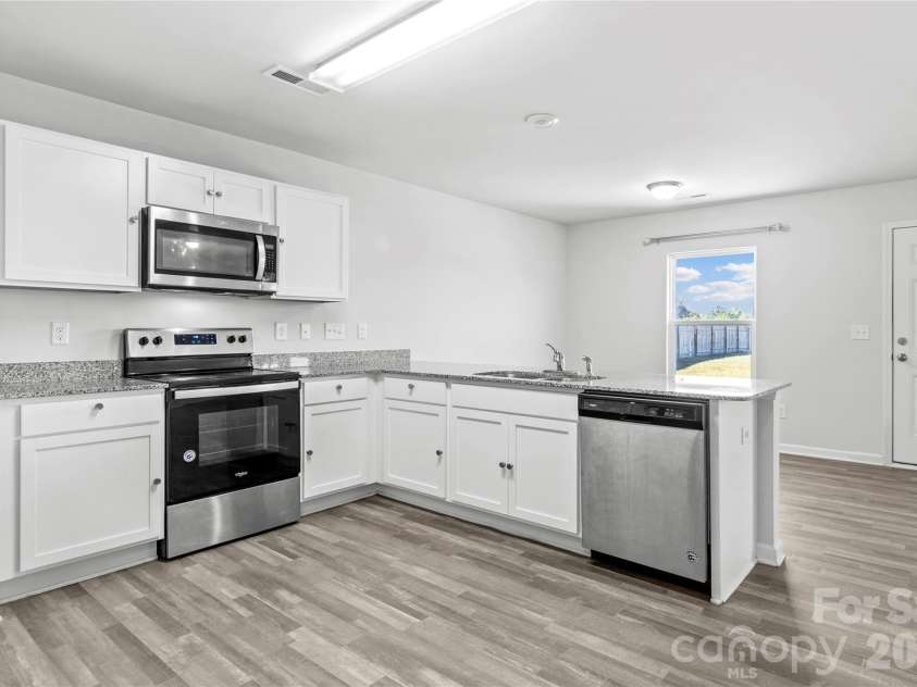 150 Stewart Road, Winston Salem, NC 27107.  MLS# CAR4432731, YatesRealty ID 55881. 