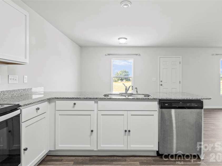 150 Stewart Road, Winston Salem, NC 27107.  MLS# CAR4432731, YatesRealty ID 55881. 