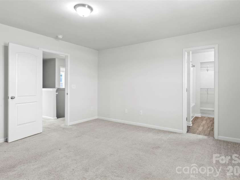150 Stewart Road, Winston Salem, NC 27107.  MLS# CAR4432731, YatesRealty ID 55881. 