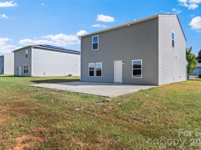150 Stewart Road, Winston Salem, NC 27107.  MLS# CAR4432731, YatesRealty ID 55881. 