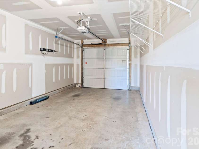 150 Stewart Road, Winston Salem, NC 27107.  MLS# CAR4432731, YatesRealty ID 55881. 