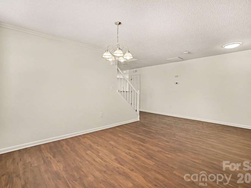 2410 Highland Park Drive, Charlotte, NC 28269.  MLS# CAR4432939, YatesRealty ID 55884. 