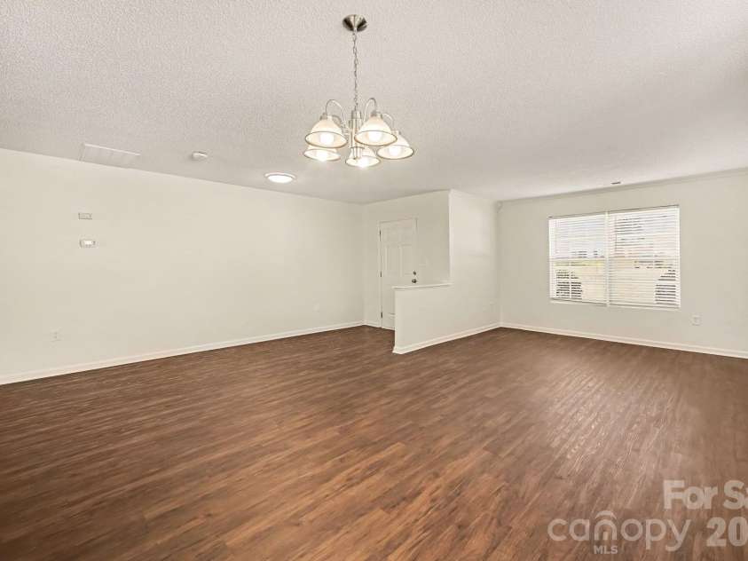 2410 Highland Park Drive, Charlotte, NC 28269.  MLS# CAR4432939, YatesRealty ID 55884. 