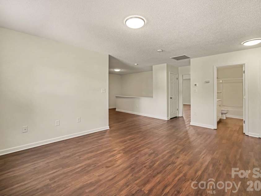 2410 Highland Park Drive, Charlotte, NC 28269.  MLS# CAR4432939, YatesRealty ID 55884. 