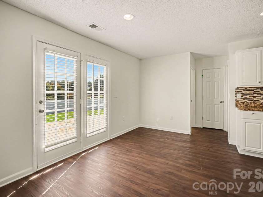 2410 Highland Park Drive, Charlotte, NC 28269.  MLS# CAR4432939, YatesRealty ID 55884. 