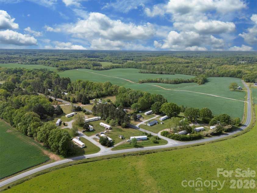 1717 Roscoe Howey Road, Waxhaw, NC 28173.  MLS# CAR4367822, YatesRealty ID 55885. 