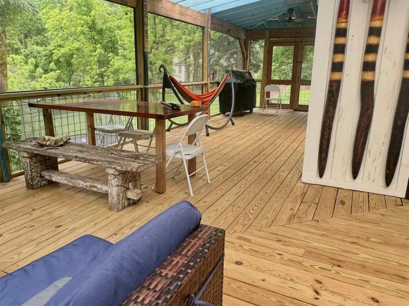 85 Hillcrest Drive, Highlands, NC 28741.  MLS# CAR4430876, YatesRealty ID 55890. 
