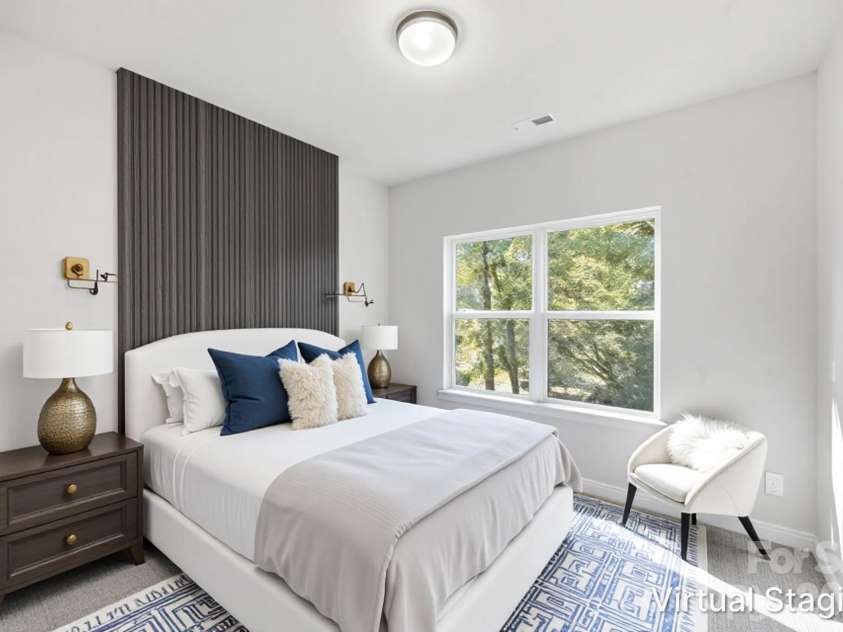 605 Coulwood Drive, Charlotte, NC 28214.  MLS# CAR4433213, YatesRealty ID 55891. 