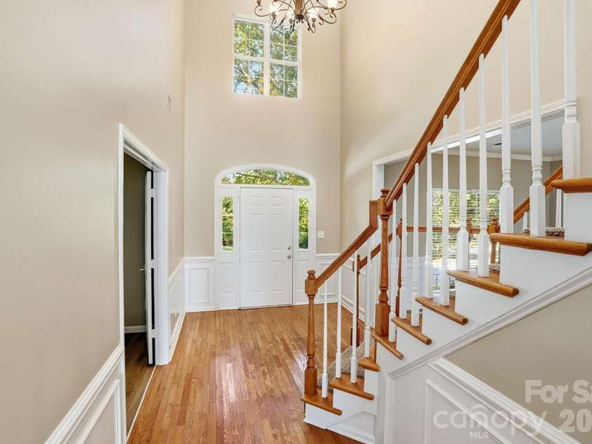 166 Castles Gate Drive, Mooresville, NC 28117.  MLS# CAR4433227, YatesRealty ID 55892. 