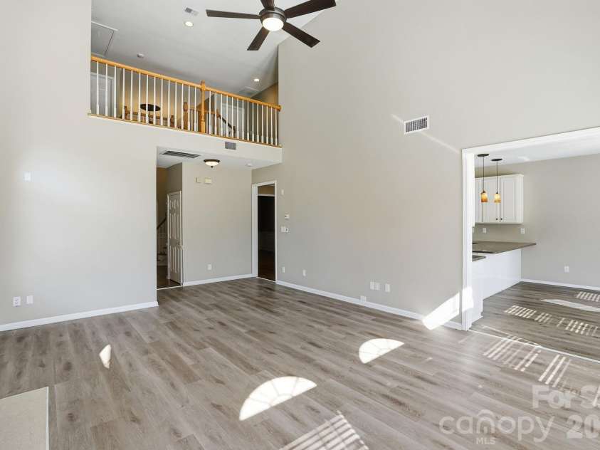166 Castles Gate Drive, Mooresville, NC 28117.  MLS# CAR4433227, YatesRealty ID 55892. 