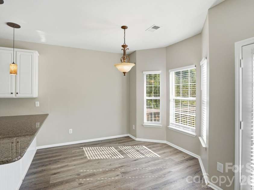 166 Castles Gate Drive, Mooresville, NC 28117.  MLS# CAR4433227, YatesRealty ID 55892. 