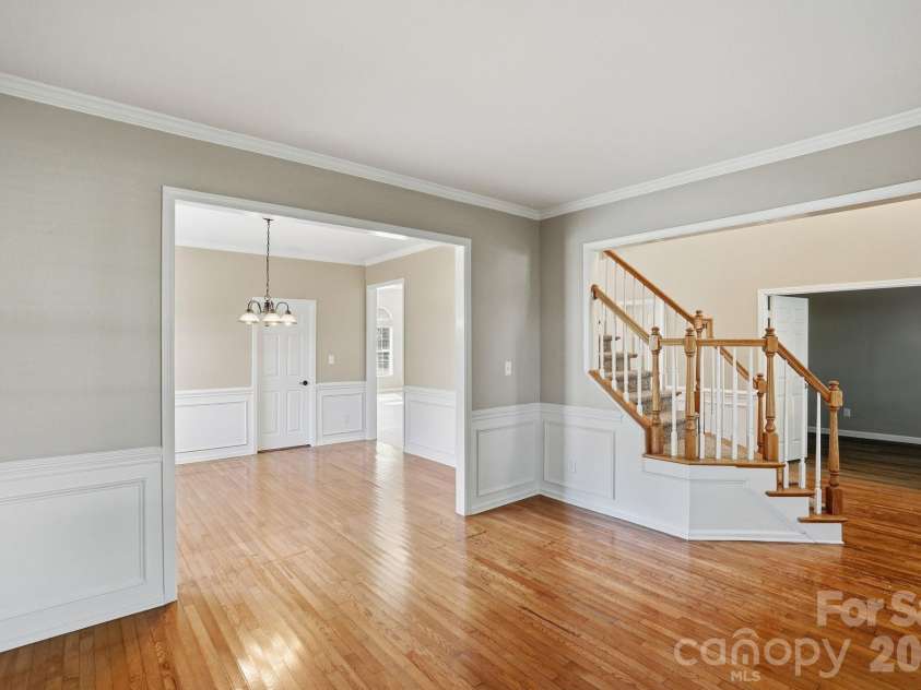 166 Castles Gate Drive, Mooresville, NC 28117.  MLS# CAR4433227, YatesRealty ID 55892. 