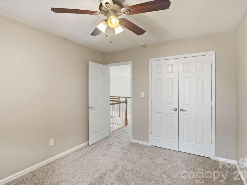 166 Castles Gate Drive, Mooresville, NC 28117.  MLS# CAR4433227, YatesRealty ID 55892. 