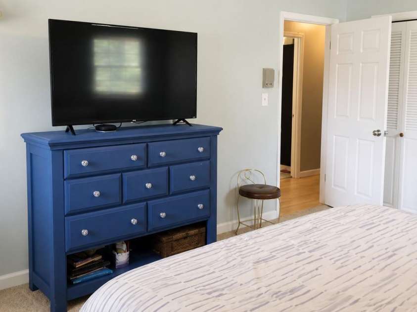 529 Carolina Avenue, Statesville, NC 28677.  MLS# CAR4432458, YatesRealty ID 55893. 