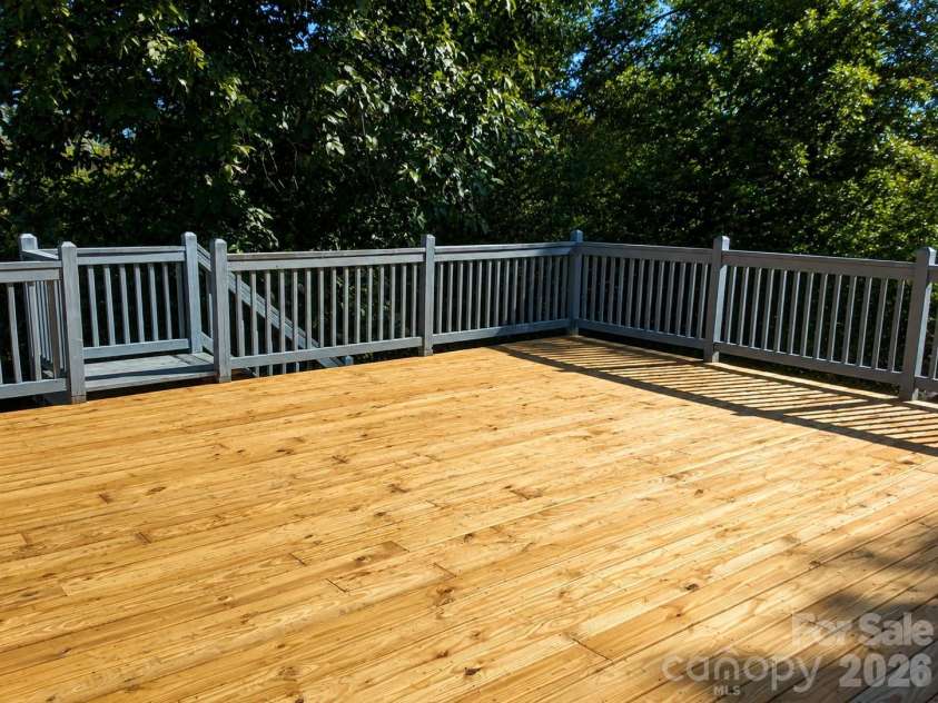 529 Carolina Avenue, Statesville, NC 28677.  MLS# CAR4432458, YatesRealty ID 55893. 