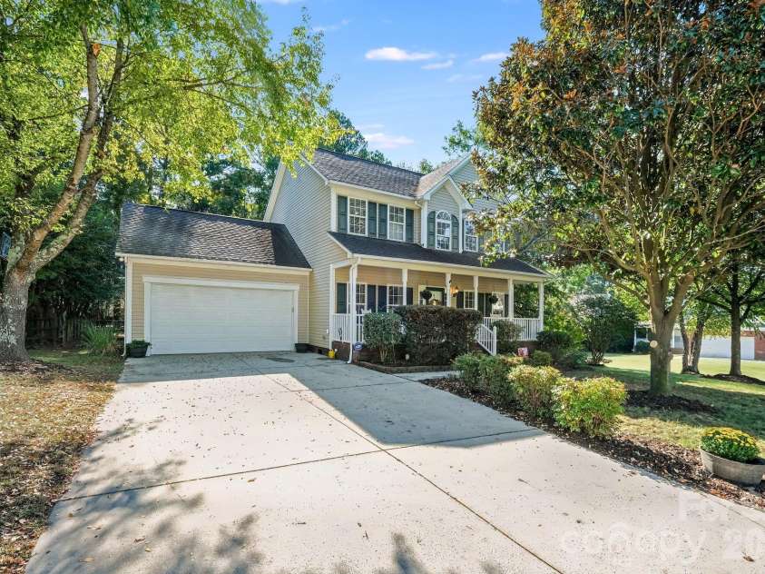 2795 Island Point Drive, Concord, NC 28027.  MLS# CAR4433139, YatesRealty ID 55894. 