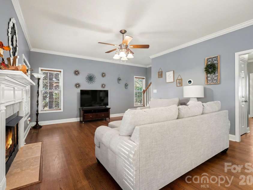 2795 Island Point Drive, Concord, NC 28027.  MLS# CAR4433139, YatesRealty ID 55894. 