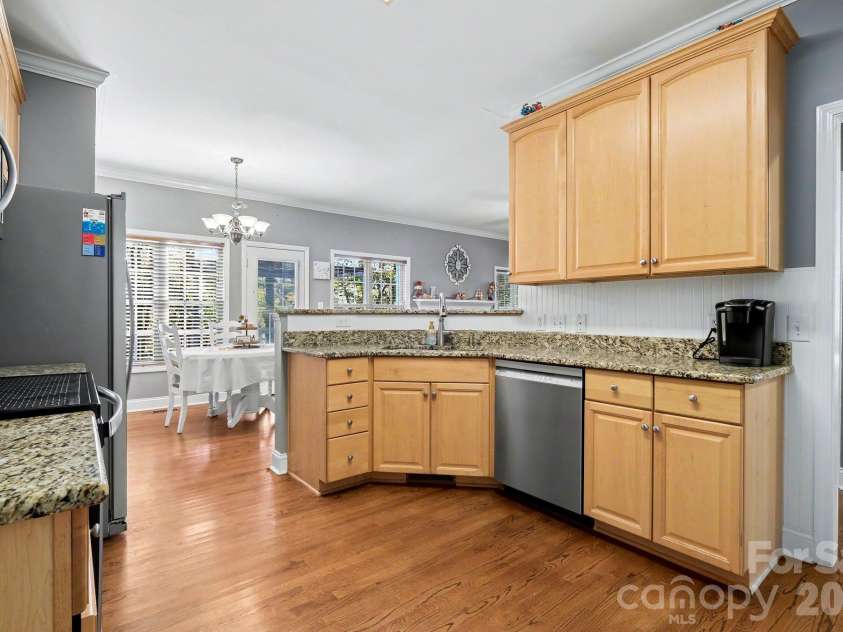 2795 Island Point Drive, Concord, NC 28027.  MLS# CAR4433139, YatesRealty ID 55894. 