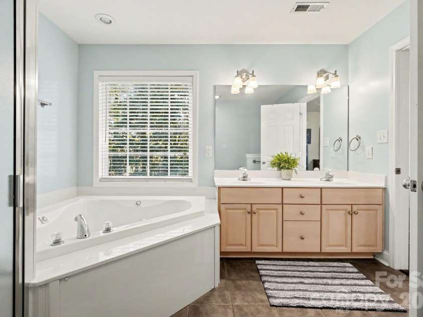 2795 Island Point Drive, Concord, NC 28027.  MLS# CAR4433139, YatesRealty ID 55894. 