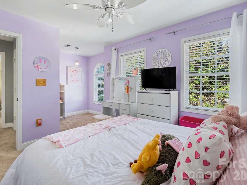 2795 Island Point Drive, Concord, NC 28027.  MLS# CAR4433139, YatesRealty ID 55894. 