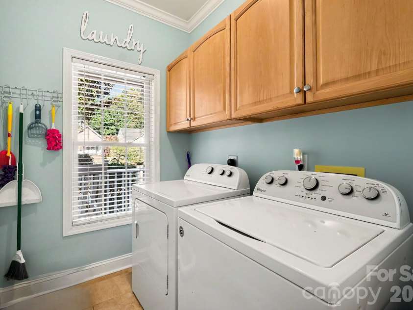 2795 Island Point Drive, Concord, NC 28027.  MLS# CAR4433139, YatesRealty ID 55894. 