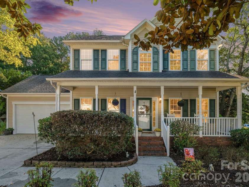 2795 Island Point Drive, Concord, NC 28027.  MLS# CAR4433139, YatesRealty ID 55894. 