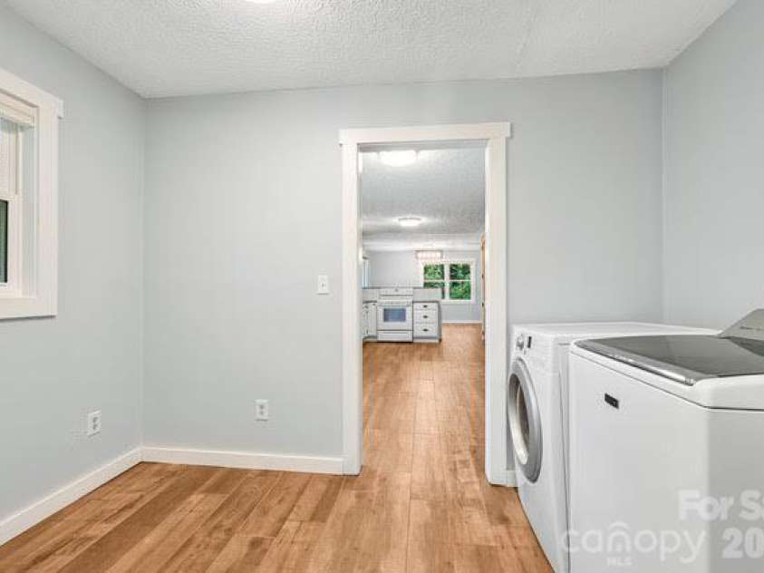 94 West Ridge Road, Mars Hill, NC 28754.  MLS# CAR4433127, YatesRealty ID 55895. 
