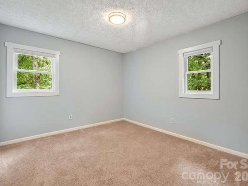 94 West Ridge Road, Mars Hill, NC 28754.  MLS# CAR4433127, YatesRealty ID 55895. 
