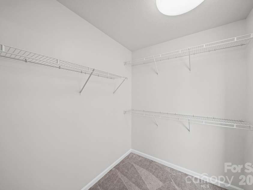 13913 Sugar Oats Lane, Charlotte, NC 28213.  MLS# CAR4431529, YatesRealty ID 55896. 
