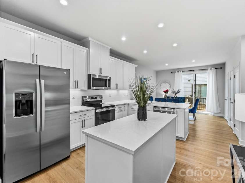 3028 Terroir Lane, Charlotte, NC 28217.  MLS# CAR4432110, YatesRealty ID 55897. 
