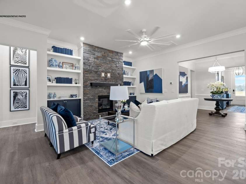 1424 Twin Leaf Road, Fort Mill, SC 29715.  MLS# CAR4433153, YatesRealty ID 55898. 