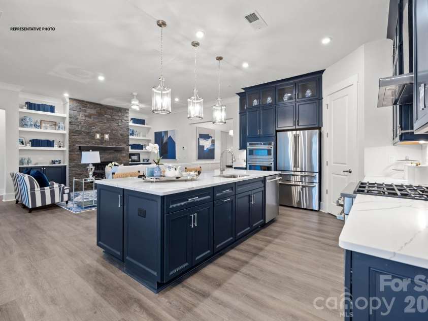 1424 Twin Leaf Road, Fort Mill, SC 29715.  MLS# CAR4433153, YatesRealty ID 55898. 