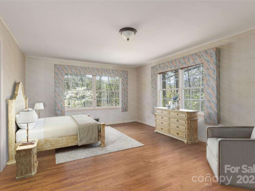 220 Ridge Road, Waynesville, NC 28786.  MLS# CAR4248648, YatesRealty ID 559. Virtually Staged