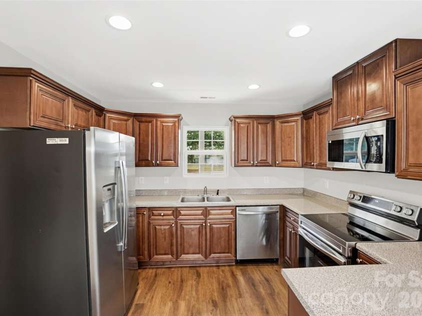 448 Hagins Street, Rock Hill, SC 29730.  MLS# CAR4433029, YatesRealty ID 55906. 
