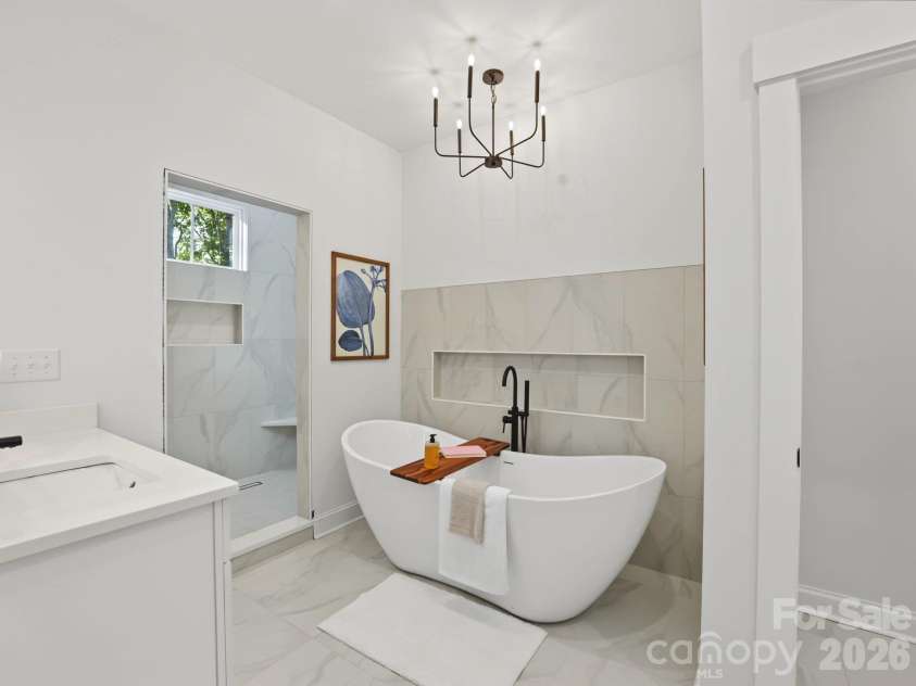 5290 Liberty Hill Road, York, SC 29745.  MLS# CAR4433021, YatesRealty ID 55909. Primary Bathroom