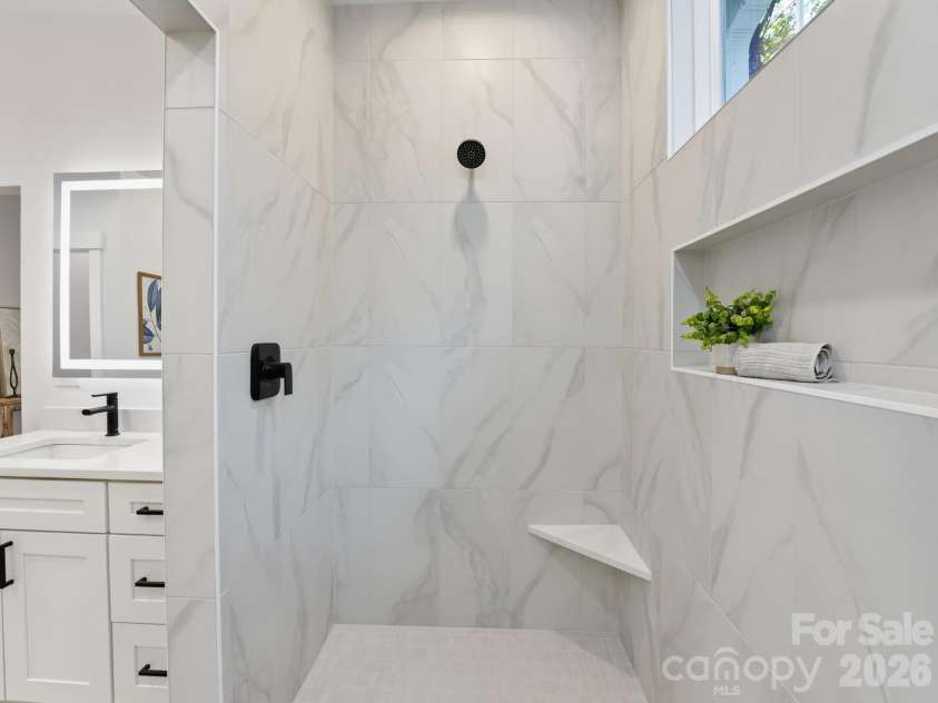 5290 Liberty Hill Road, York, SC 29745.  MLS# CAR4433021, YatesRealty ID 55909. Primary Bathroom
