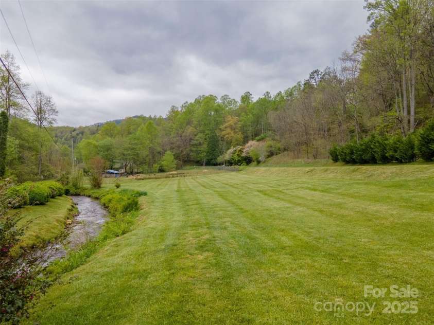 402 East Fork Road, Sylva, NC 28779.  MLS# CAR4213748, YatesRealty ID 5591. 