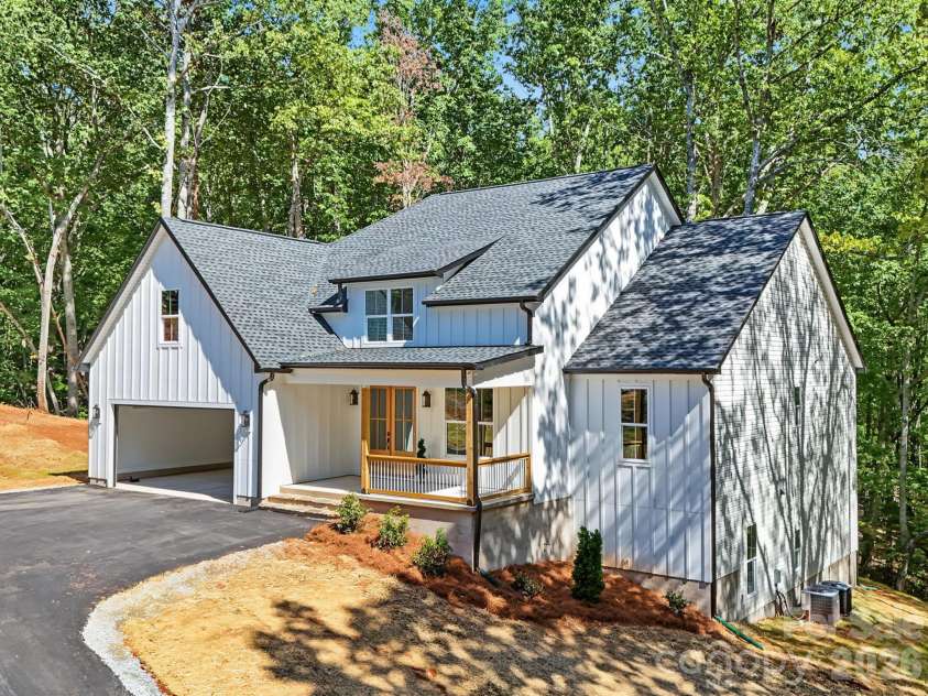 5296 Liberty Hill Road, York, SC 29745.  MLS# CAR4385146, YatesRealty ID 55910. 