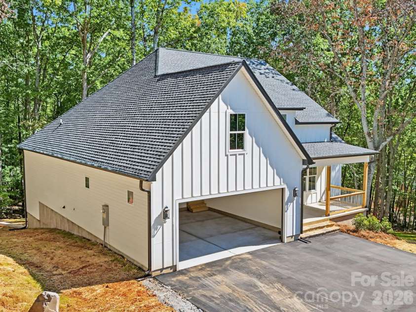 5296 Liberty Hill Road, York, SC 29745.  MLS# CAR4385146, YatesRealty ID 55910. 