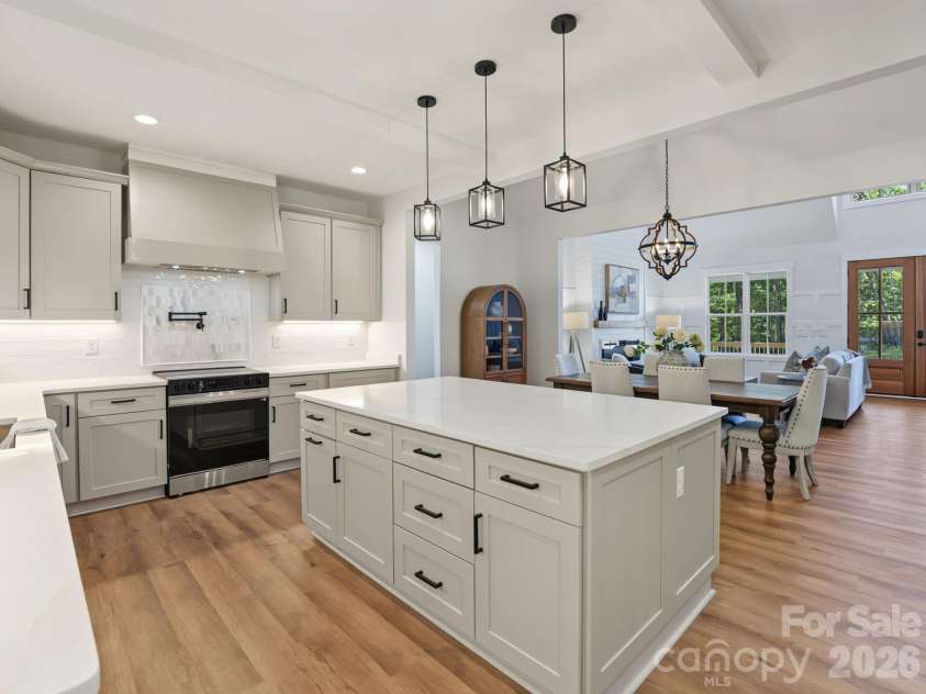 5296 Liberty Hill Road, York, SC 29745.  MLS# CAR4385146, YatesRealty ID 55910. 