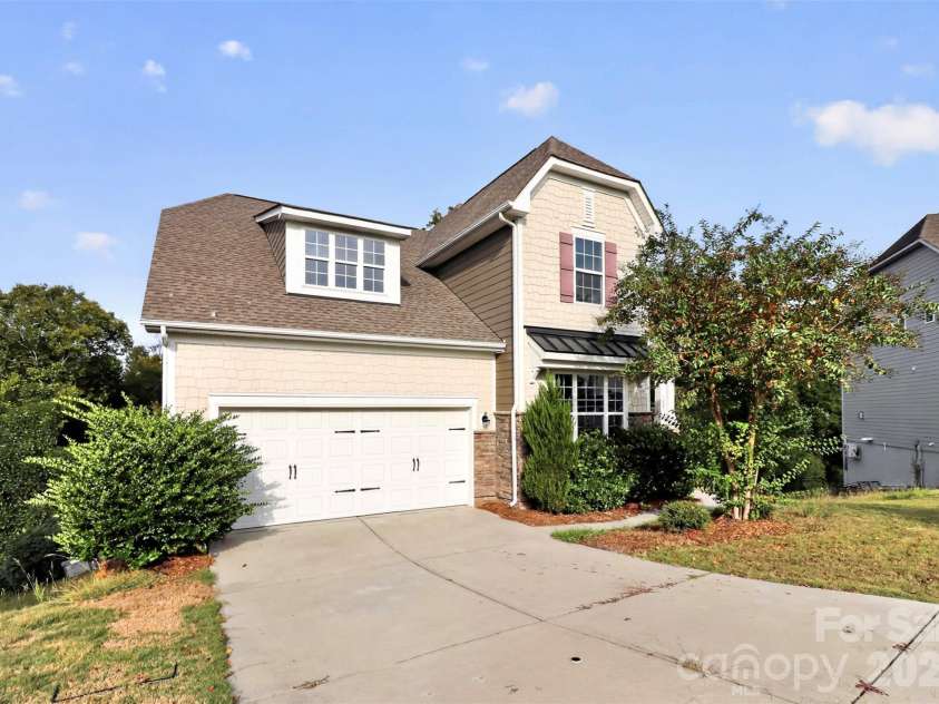 6223 Shumard Oak Way, Indian Land, SC 29707.  MLS# CAR4433193, YatesRealty ID 55911. 