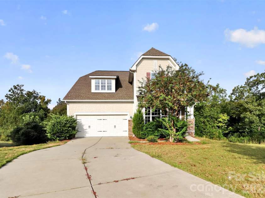 6223 Shumard Oak Way, Indian Land, SC 29707.  MLS# CAR4433193, YatesRealty ID 55911. 