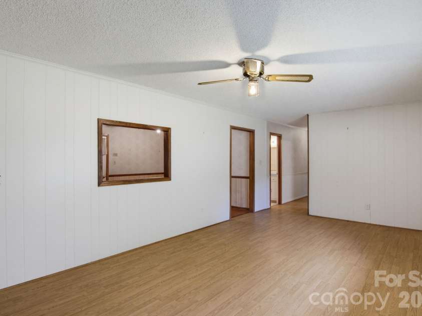 220 Bradford Drive, Salisbury, NC 28146.  MLS# CAR4432042, YatesRealty ID 55912. 