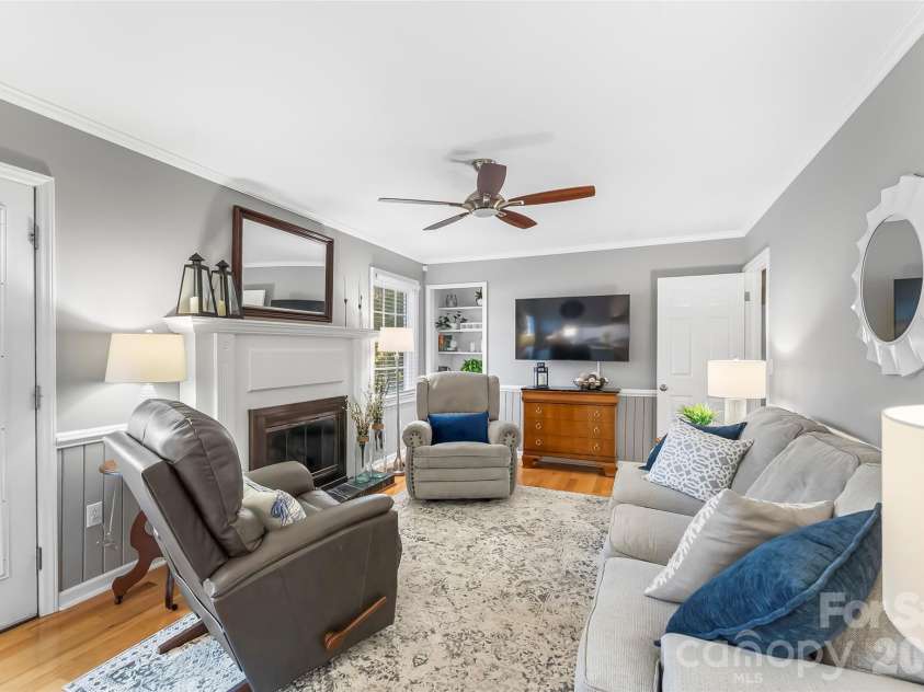 5 Clearview Street, Granite Falls, NC 28630.  MLS# CAR4430445, YatesRealty ID 55913. 