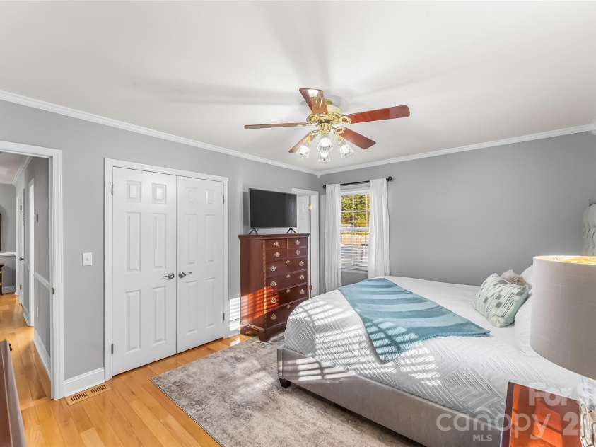5 Clearview Street, Granite Falls, NC 28630.  MLS# CAR4430445, YatesRealty ID 55913. 