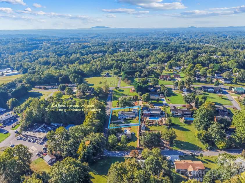 5 Clearview Street, Granite Falls, NC 28630.  MLS# CAR4430445, YatesRealty ID 55913. 