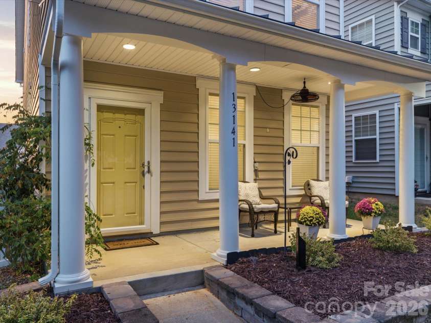 13141 Heath Grove Drive, Huntersville, NC 28078.  MLS# CAR4432517, YatesRealty ID 55915. 
