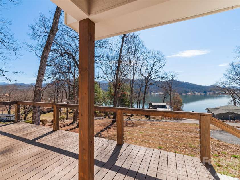 128 Cardinal Lane, Hayesville, NC 28904.  MLS# CAR4433332, YatesRealty ID 55916. 