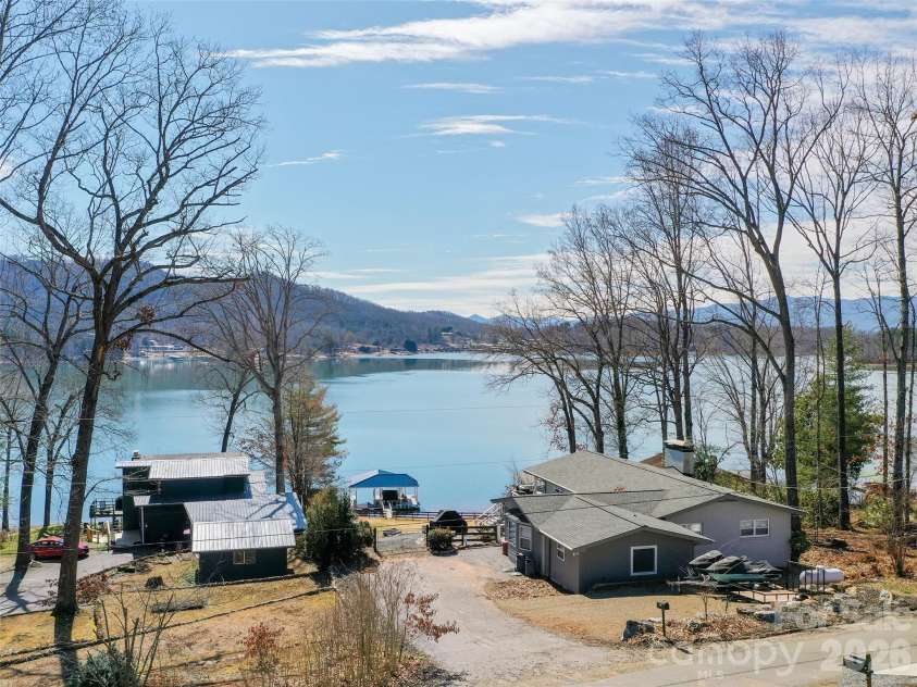 128 Cardinal Lane, Hayesville, NC 28904.  MLS# CAR4433332, YatesRealty ID 55916. 